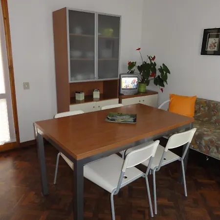 Сasa de vacaciones Holiday Homes In 24570